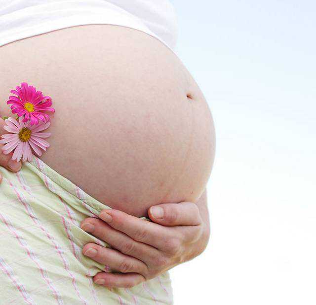 孕妇五周大肚疼痛似月经体验